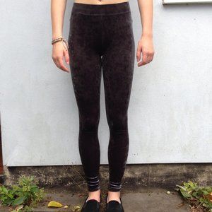 American Eagle crushed velvet leggings sz M